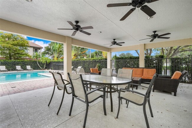 Building Photo - 7842 Holiday Isle Cir
