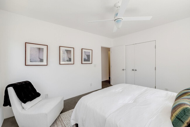 Building Photo - 27 Driftwood St