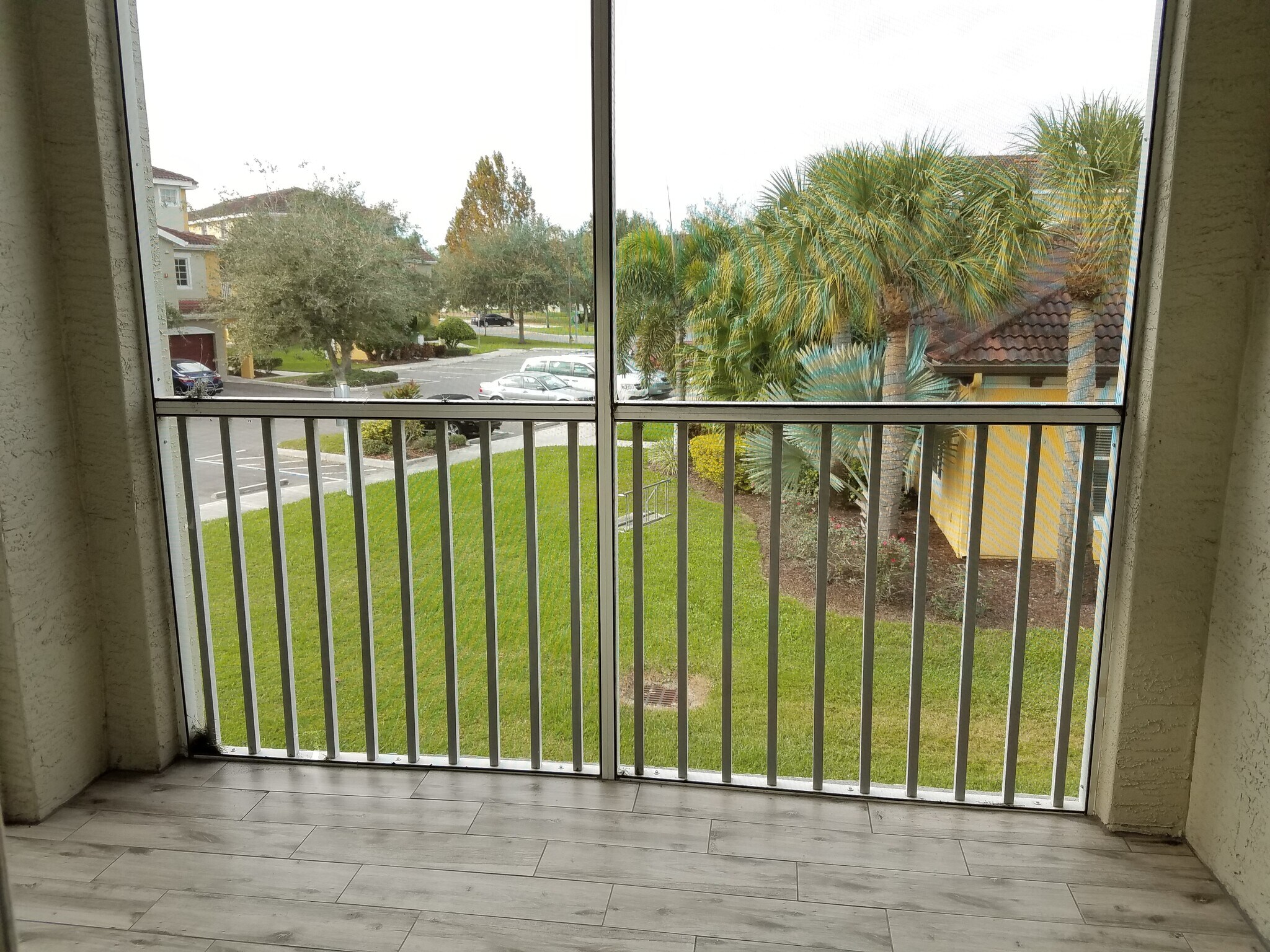 Building Photo - 5692 Bentgrass Dr