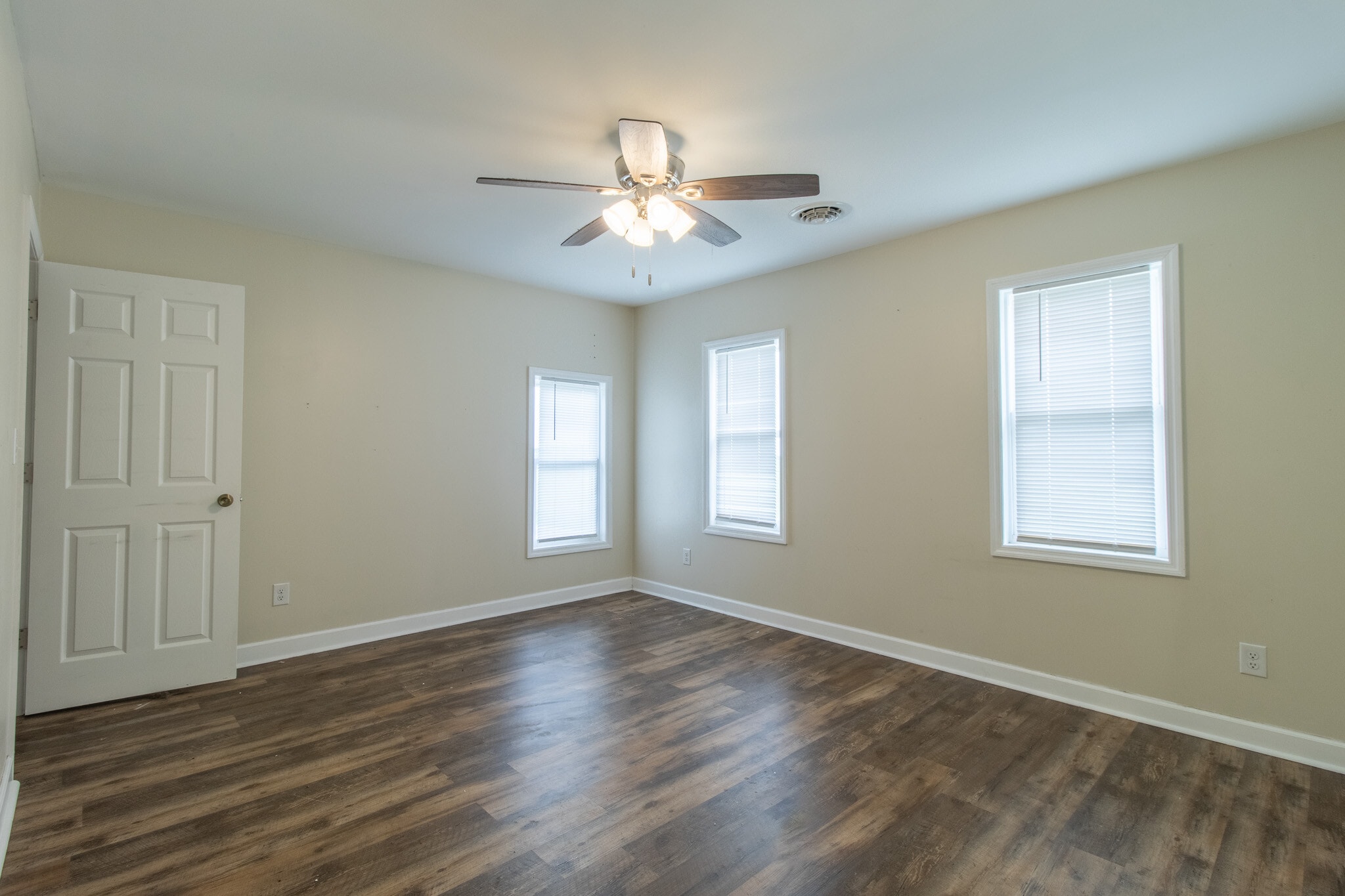 Building Photo - 795 Blaze Rd