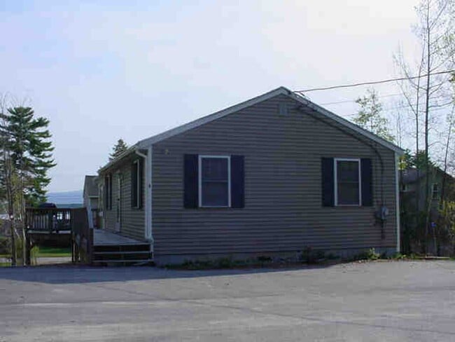 Building Photo - **WINTER RENTAL** Major Rent Reduction - See it Now!