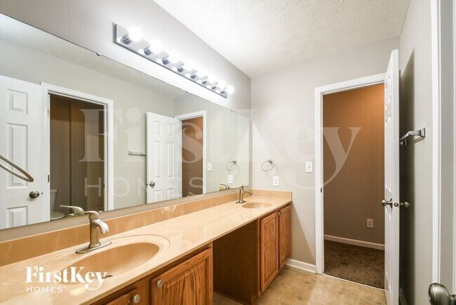 Building Photo - 14028 Keams Dr