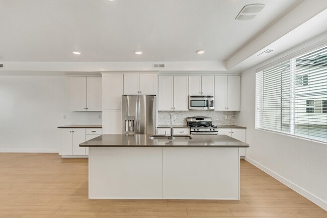 Building Photo - 13347 S Celestina Ln