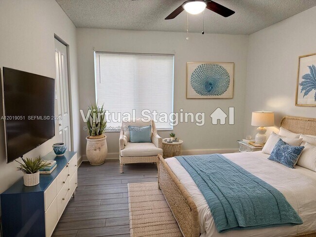 Building Photo - 10521 SW 158th Ct