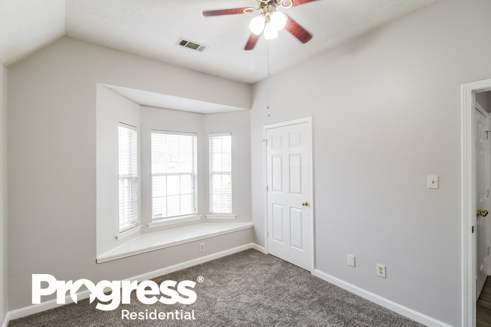 Building Photo - 9309 Garden Woods Cove