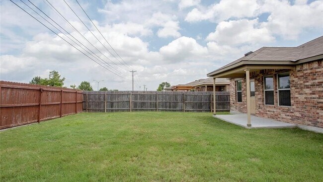 Building Photo - 5716 Hopkins Dr
