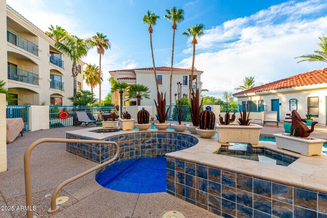 Building Photo - 16715 E El Lago Blvd