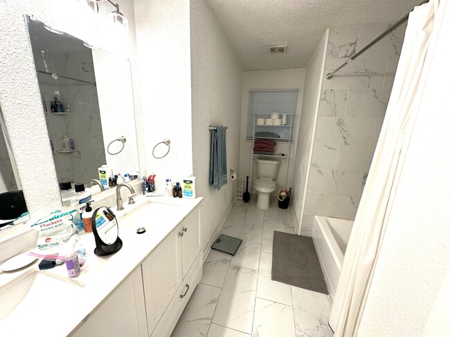 Building Photo - 1903 Skyland Dr