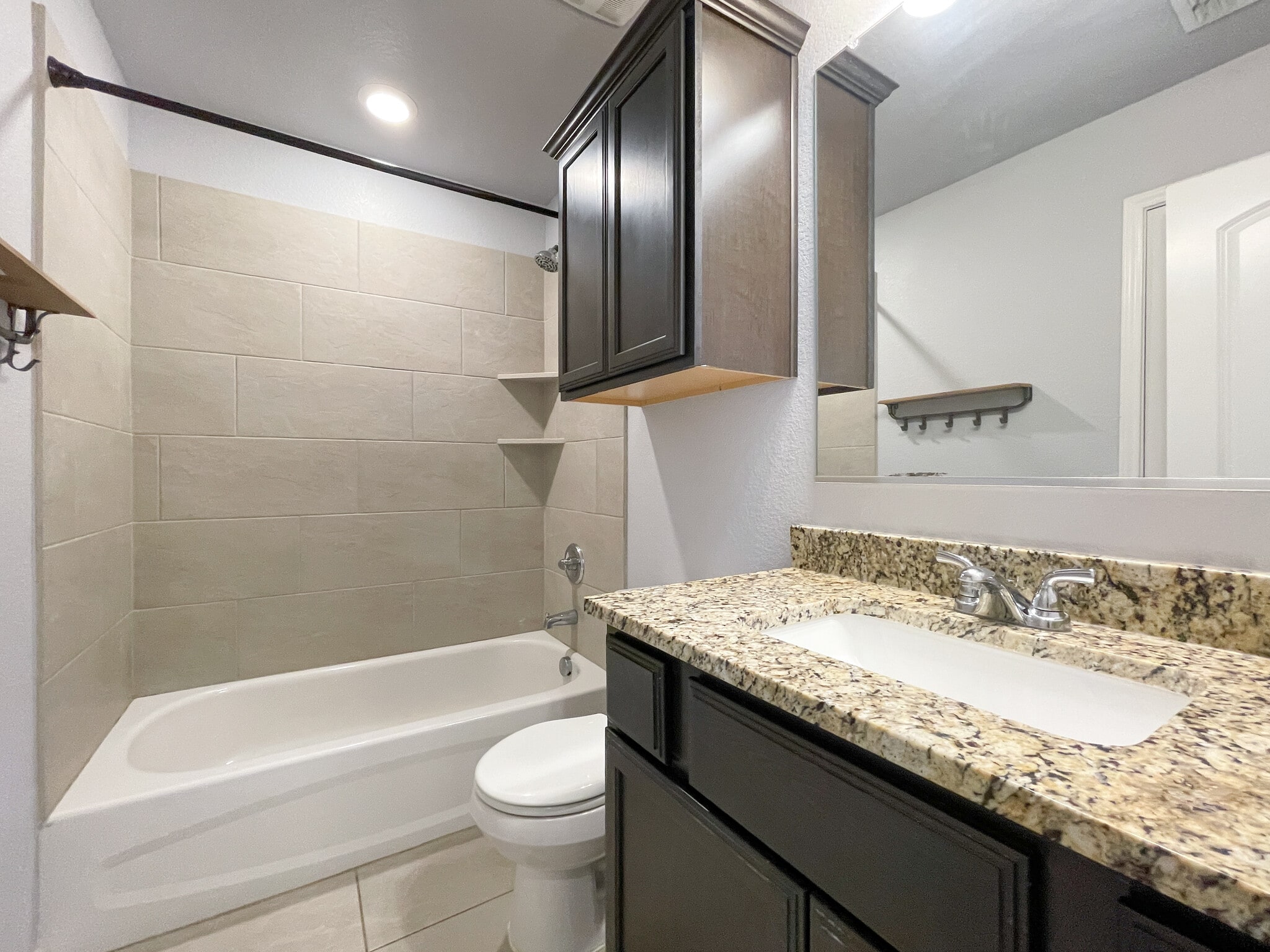 Building Photo - 10265 Driskill Dr