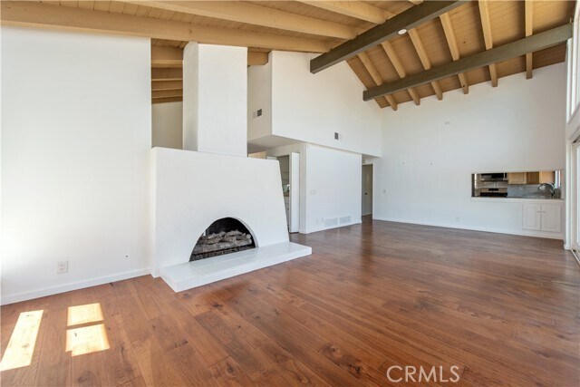 Building Photo - 16 Gillman St