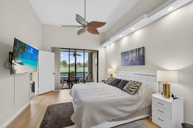 Building Photo - 773 Windermere Way