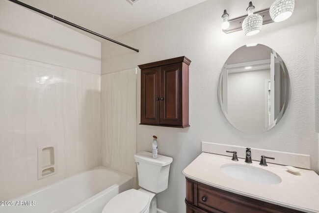 Building Photo - 9708 E Vía Linda