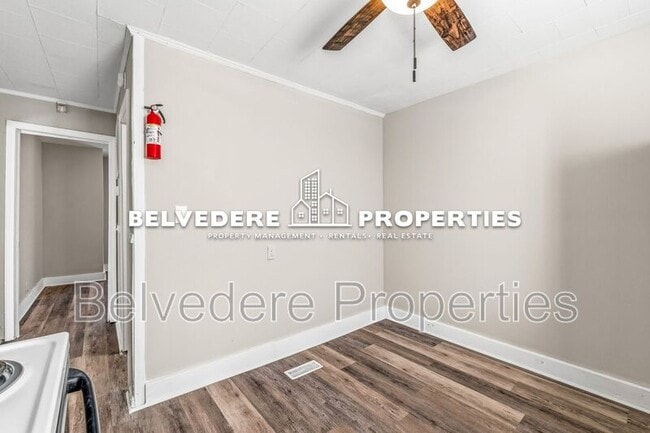 Building Photo - 1208 Valley View St