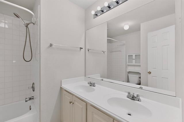 Building Photo - 113 Silver Rock Dr