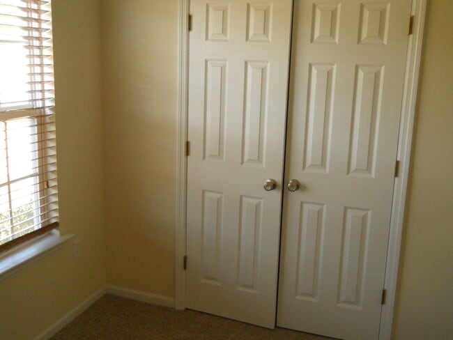Building Photo - 3 BR 2 BA in Hahira