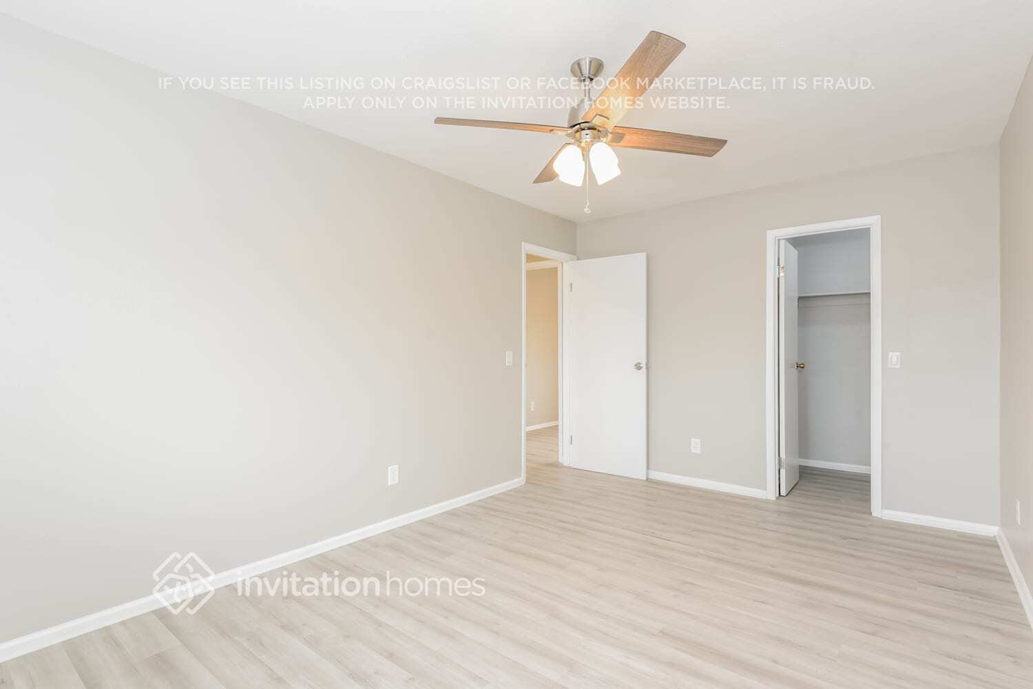 Building Photo - 9620 W 104th Dr