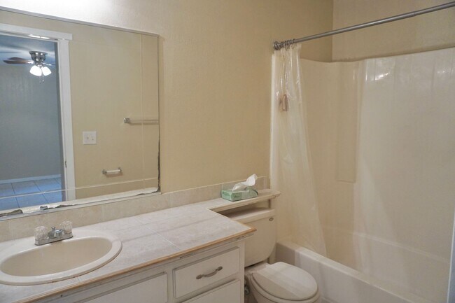 Building Photo - Southwest Winter Haven