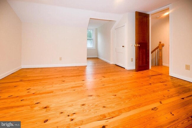 Building Photo - 12335 Rousby Hall Rd