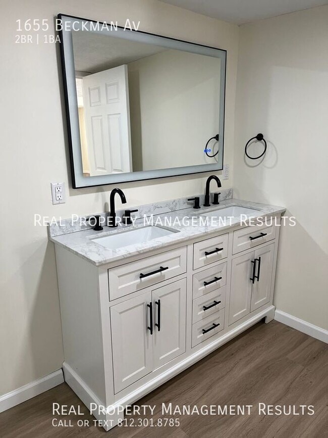 Building Photo - 1655 Beckman Ave