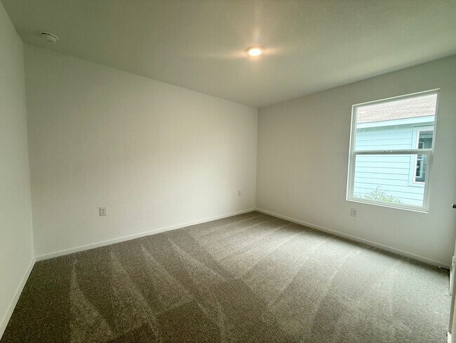 Building Photo - 13406 Furyk Dr