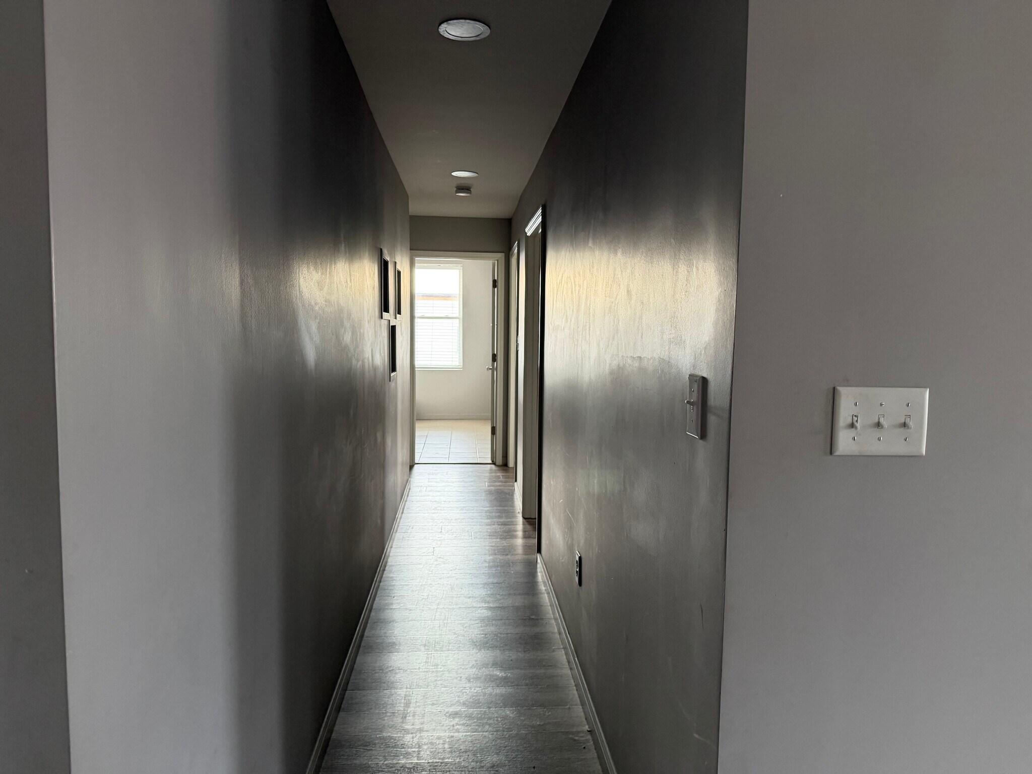 Building Photo - 101 E Saint Louis St