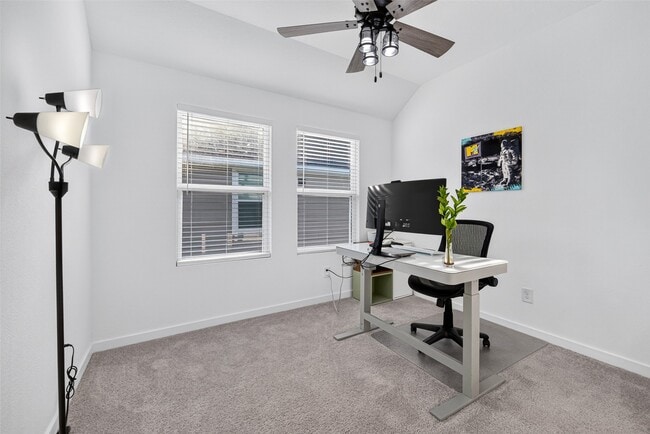 Building Photo - 2206 Via Cami Ln