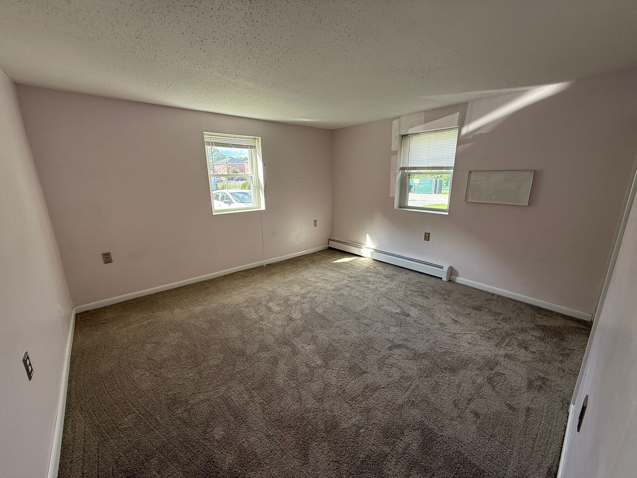 Bedroom 1 - 11 Cross St