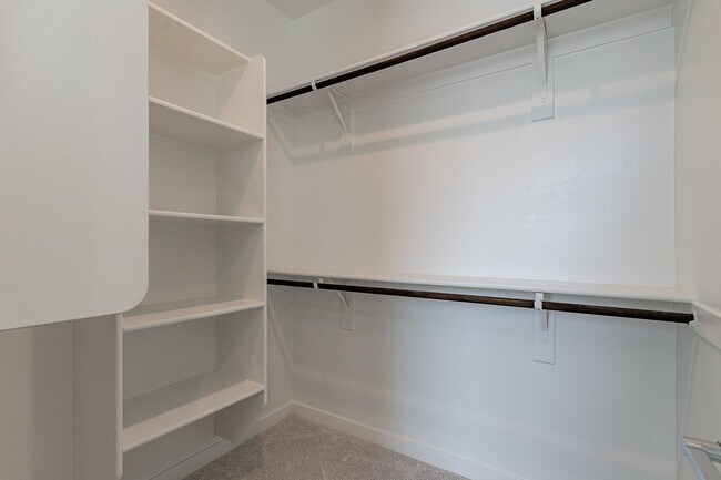 Building Photo - 2024 Luxury Townhome | 2-Car Garage, Quartz Kitchen & Resort Pool