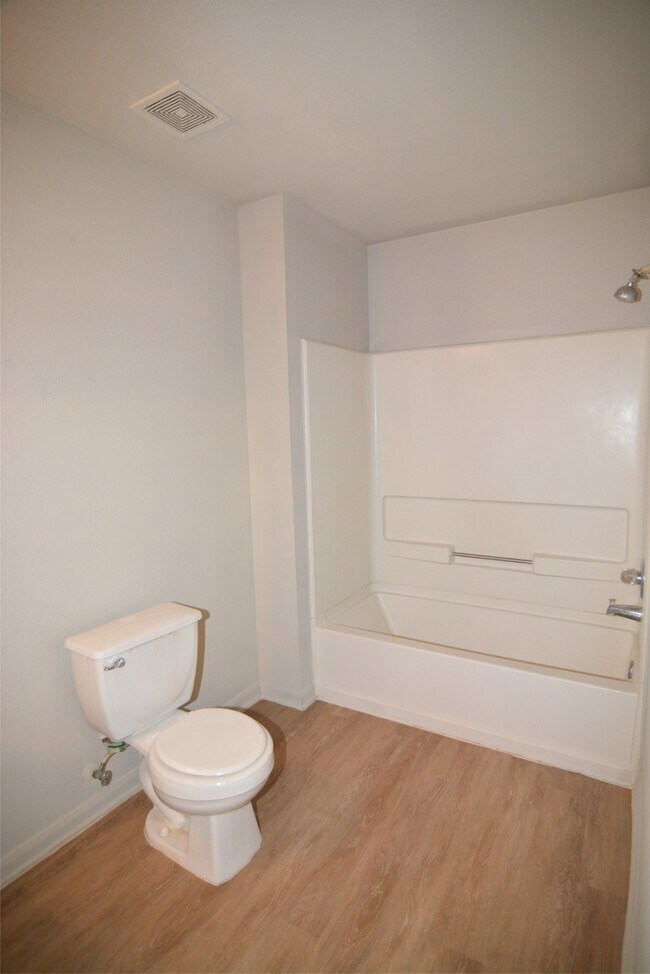 Building Photo - 3906 Pebble Garden Ln