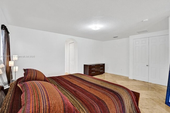 Building Photo - 7722 SW 188th Terrace