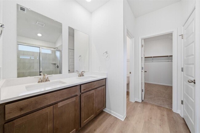 Building Photo - 454 El Capitan Lp