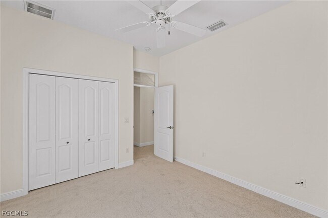 Building Photo - 2822 SW 49th Terrace