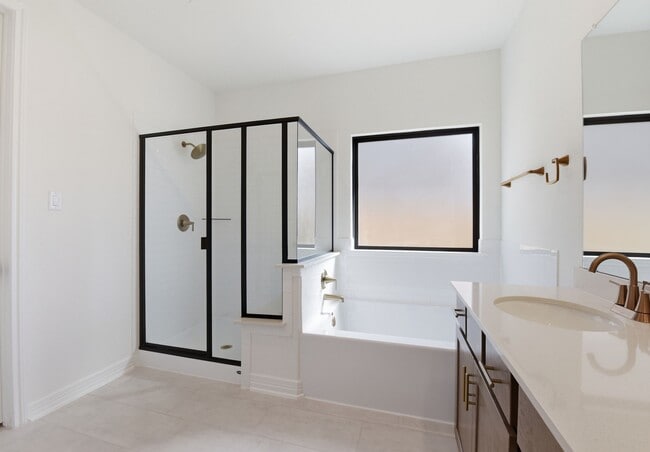 Building Photo - 5019 Field Sparrow Ln