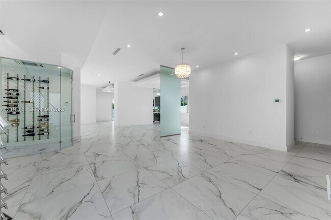 Building Photo - 8221 NW 34th St