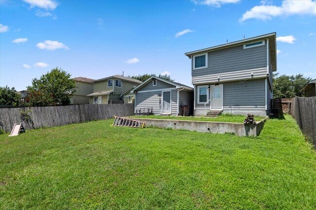 Building Photo - 12421 Briarcreek Loop