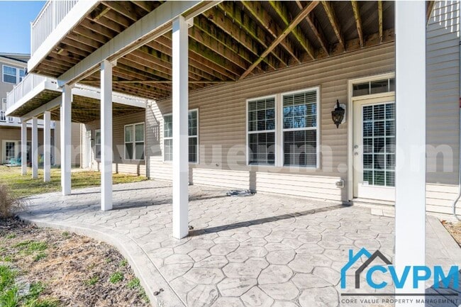 Building Photo - 117 Merlot St