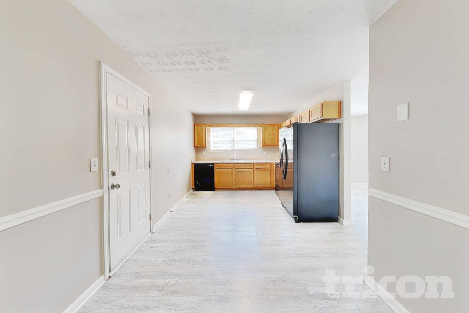 Building Photo - 517 Cathedral Dr