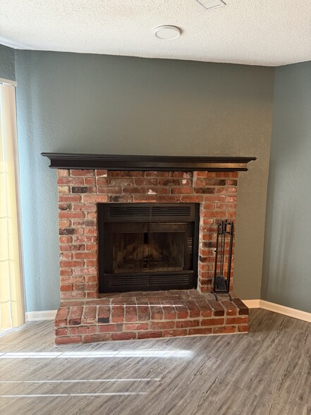 Wood burning fireplace - 1203 NW 6th Terrace