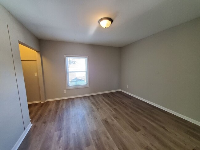Building Photo - 5BR Home in Belknap Lookout, Walk to Downtown and Medical Mile