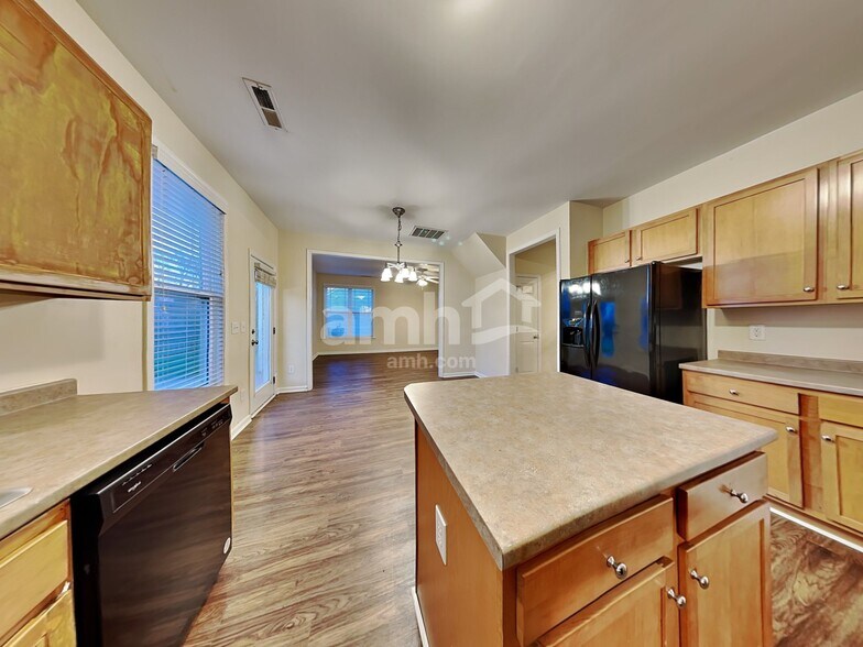 Building Photo - 129 Hardaway Pt