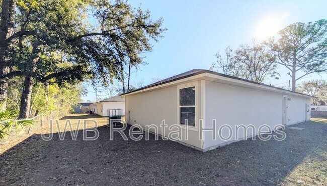 Building Photo - 5215 Missouri Ave