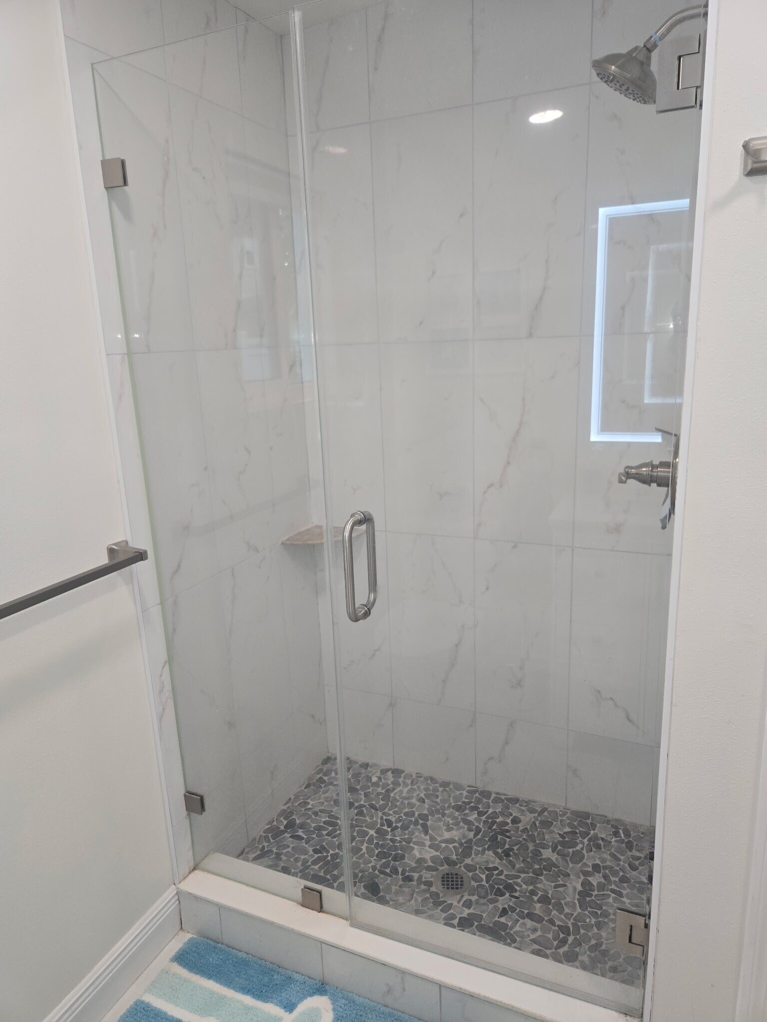 Building Photo - 877 Bruce Ave