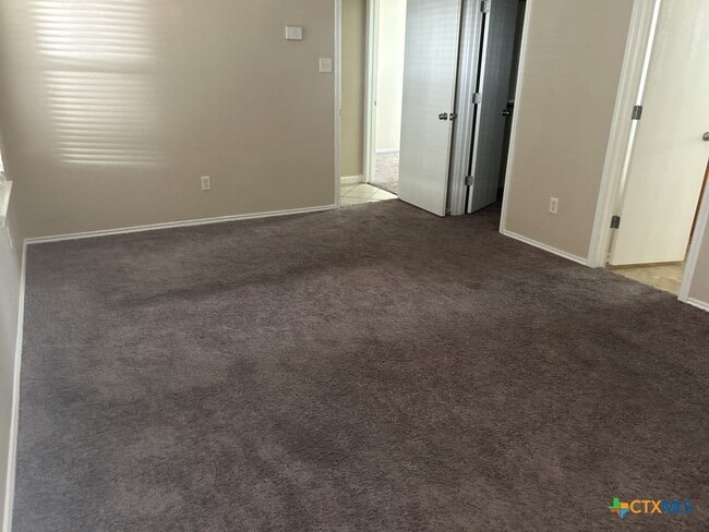Building Photo - 4402 Breckenridge Dr