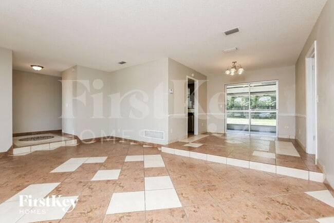 Building Photo - 12 Heritage Cove Ct