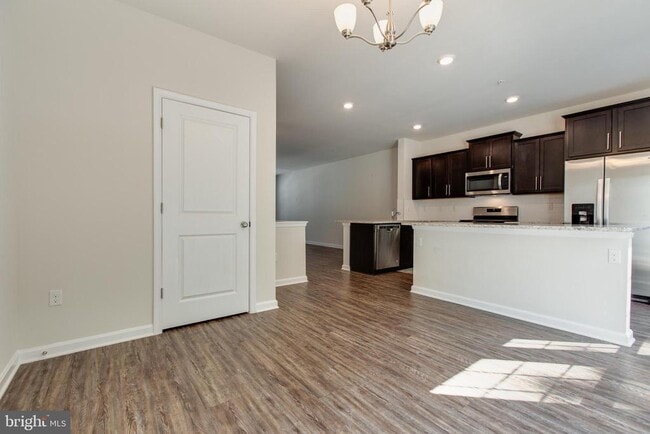 Building Photo - 7989 Patterson Wy