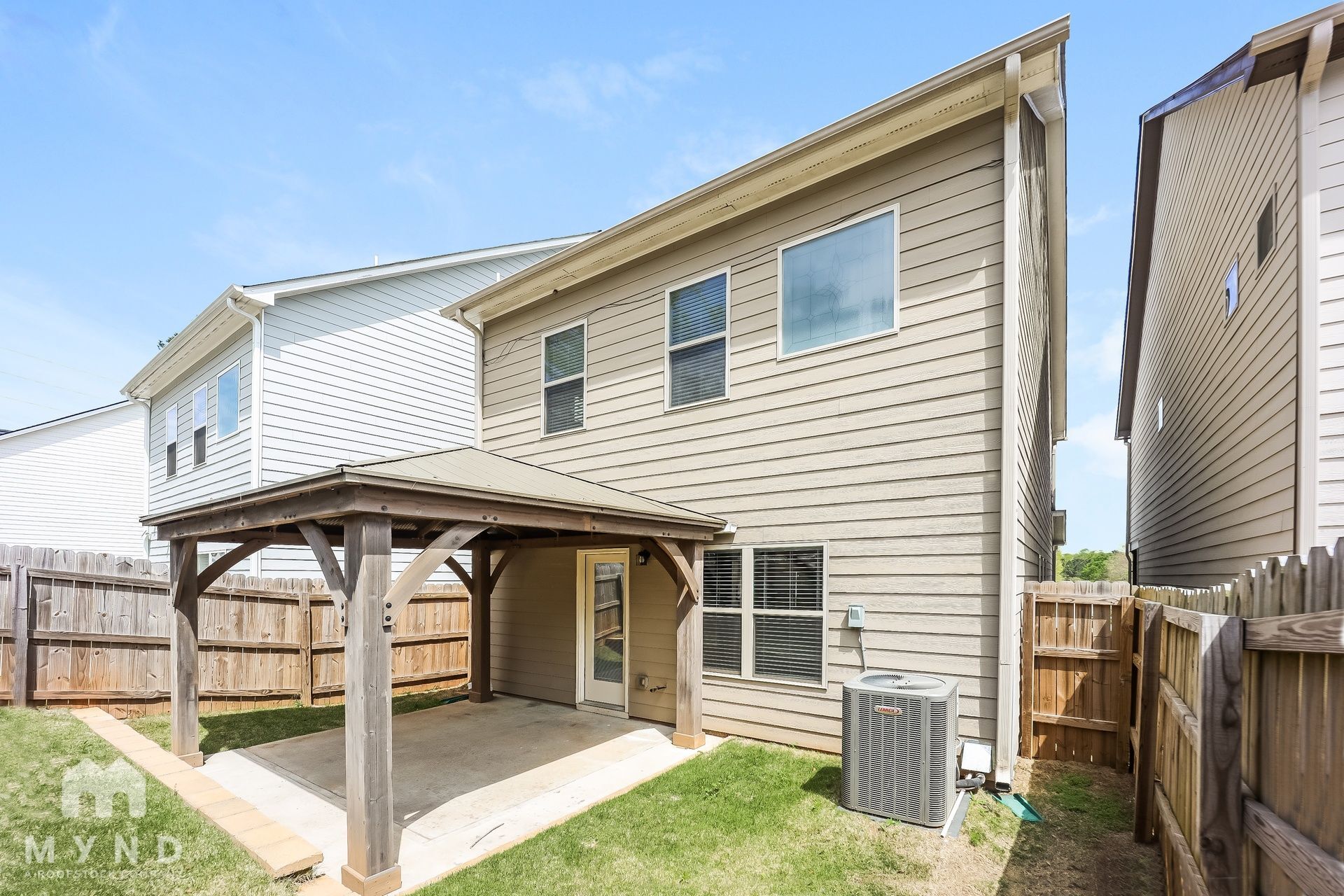 Building Photo - 131 Preserve Dr