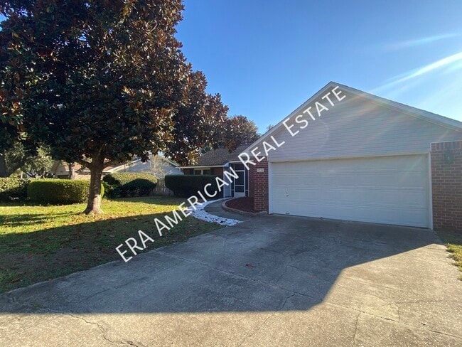 Primary Photo - 2732 Beacon Ct
