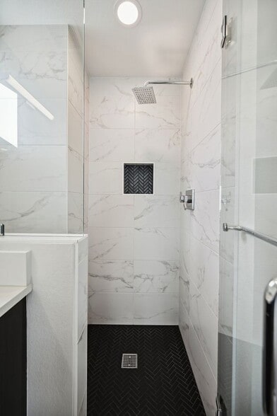 Building Photo - 2836 W 25th Ave