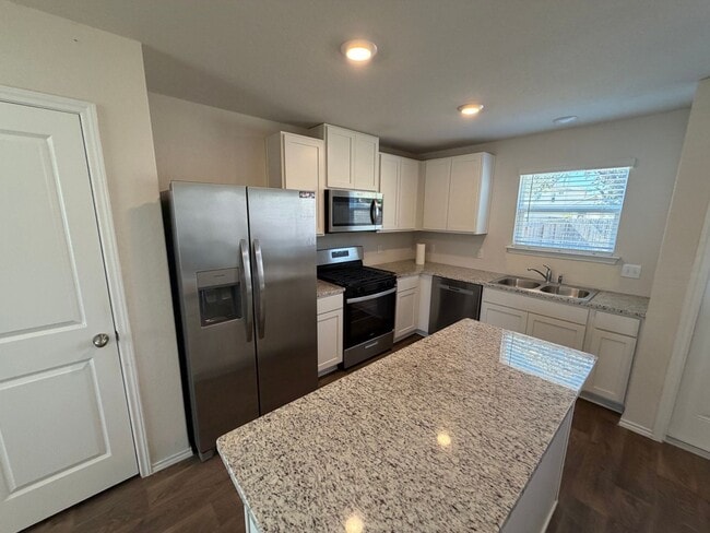 Building Photo - Redbird Ranch/ DR Horton Home For rent