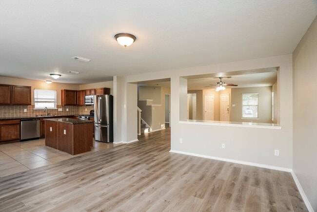 Building Photo - 20726 Desert Shadows Ln